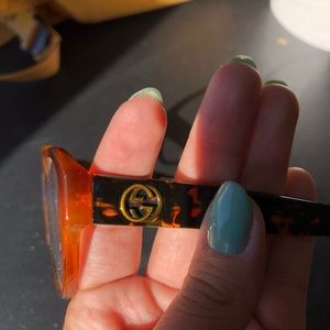 Gucci frame
